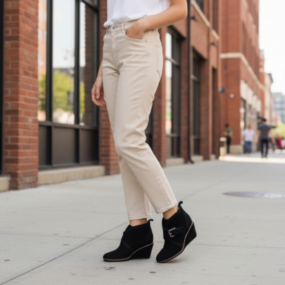 Franco Sarto Black Zip-up Booties - Picture 5 of 10